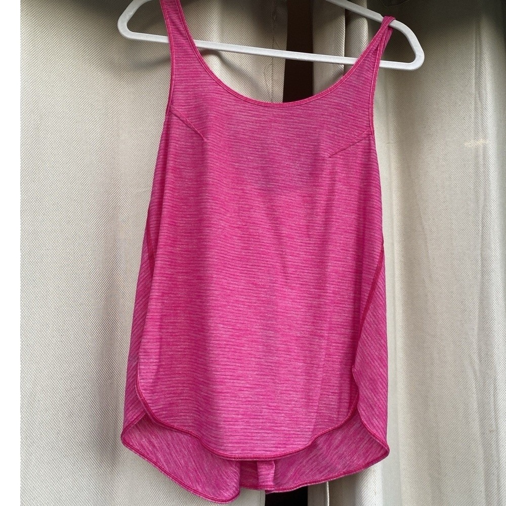 Lululemon Women's Free To Be Wild Bra Tank Top Magenta Shirt Size 8